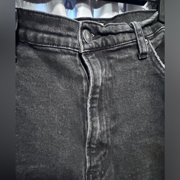 Abercrombie and Fitch Ankle Jeans - Picture 3 of 8